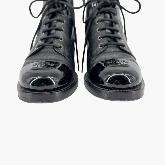 Chanel Black Glitter Leather CC Cap Toe Combat Boots Size 39 US 8–8.5 Women's - Picture 5 of 15